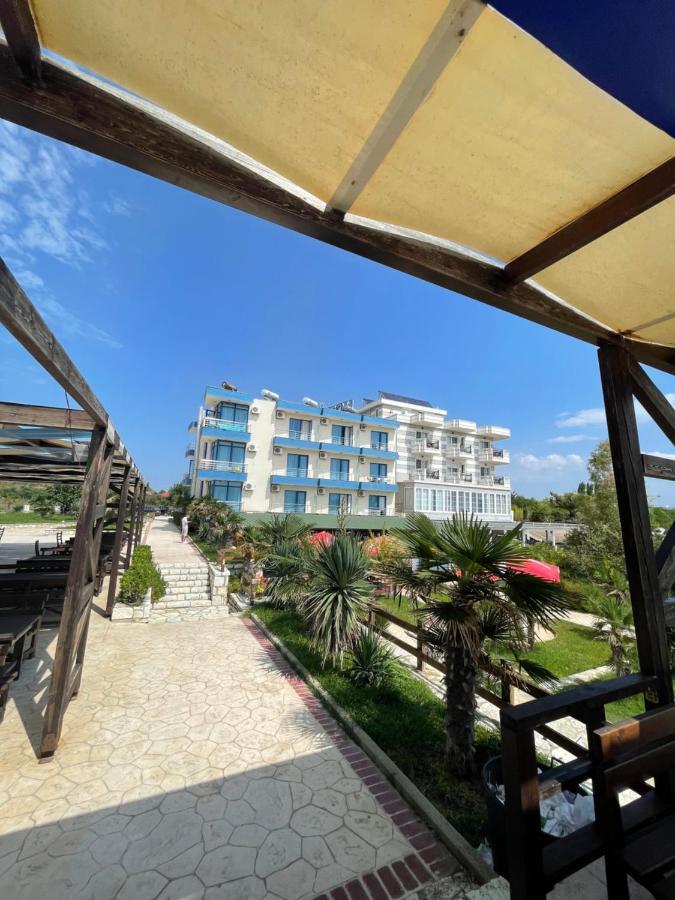 Hotel Zverneci Extérieur photo
