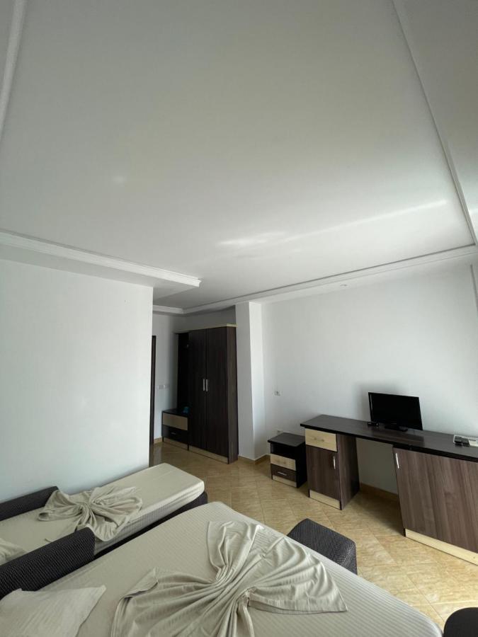 Hotel Zverneci Extérieur photo
