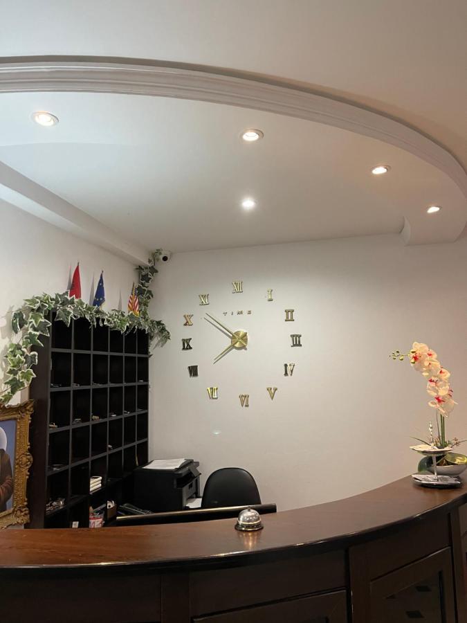 Hotel Zverneci Extérieur photo